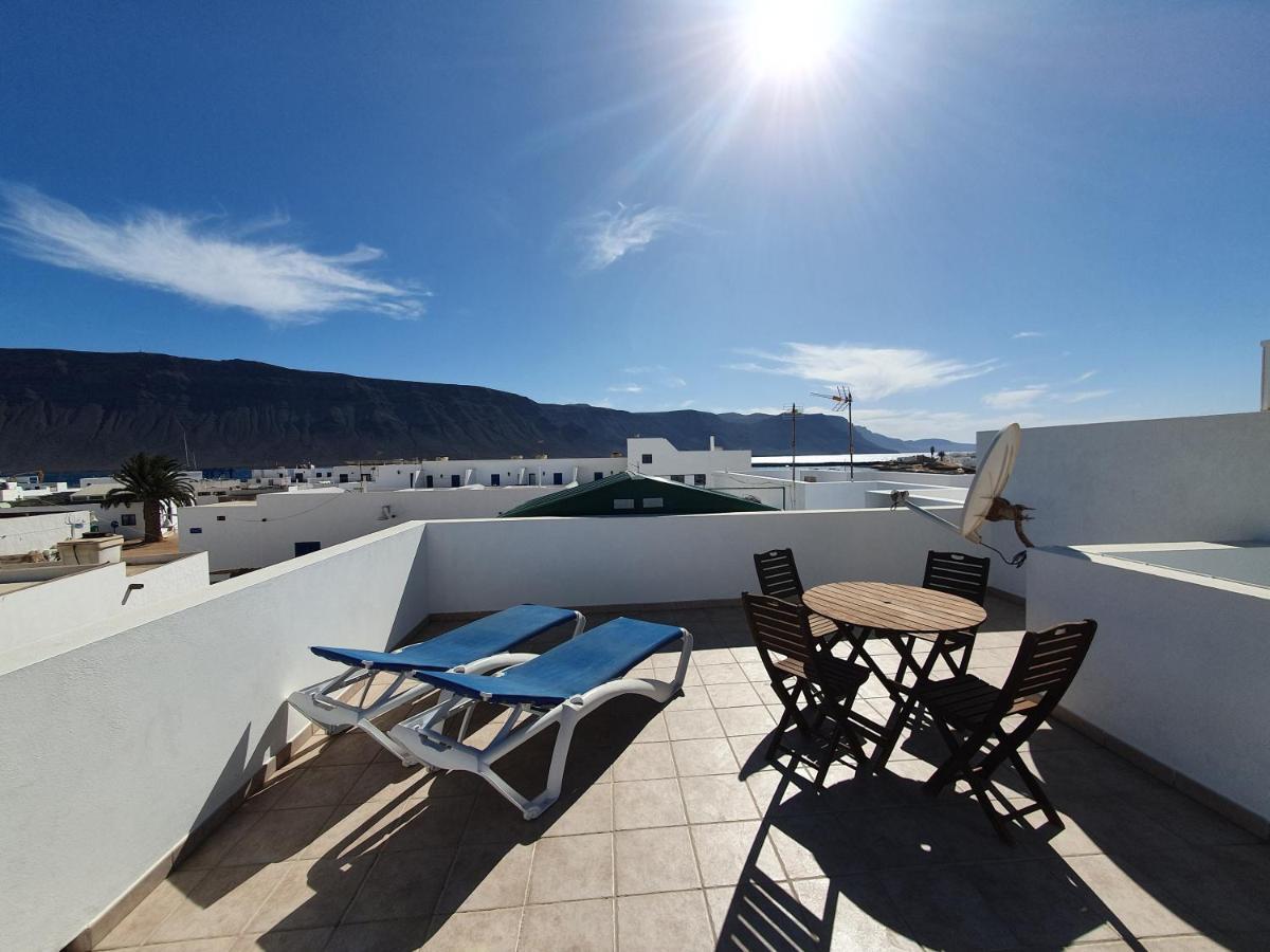Apartamentos Graciosamar Caleta de Sebo Exterior photo